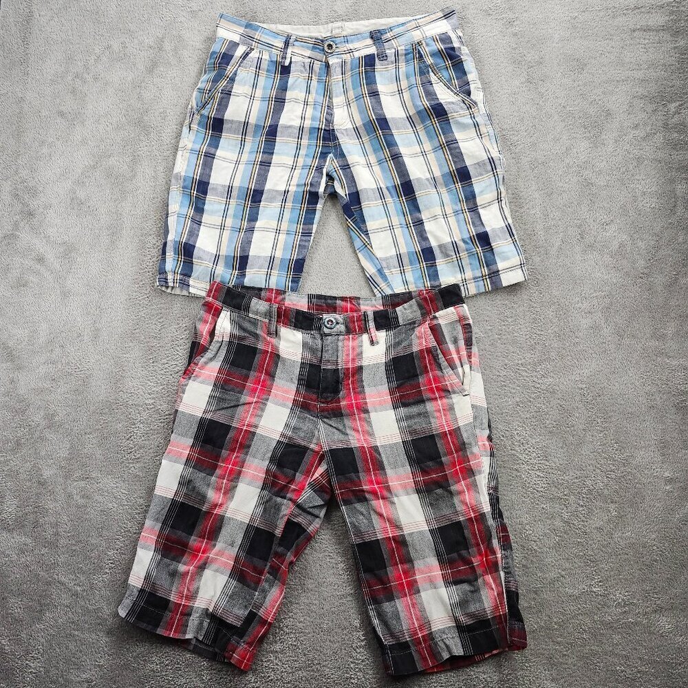 Bossini Shorts Men's Size 33 Plaid 2 Pairs Blue Red White Reversable Chono Class